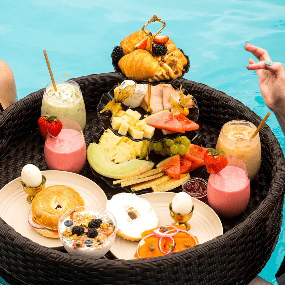 Déjeuner flottant (5) Déjeuner flottant (5)