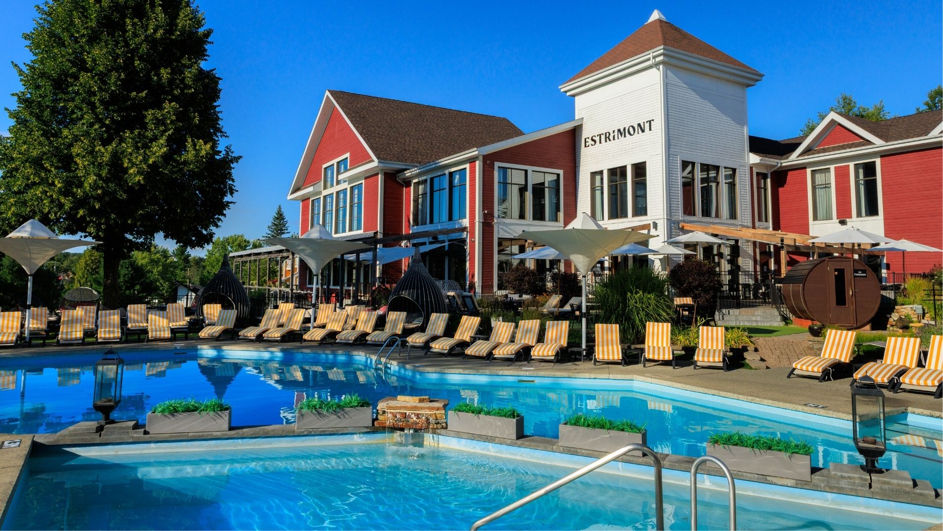 Spa & Resort Experience in the Eastern Townships 3 Heated outdoor pool (excluding winter)